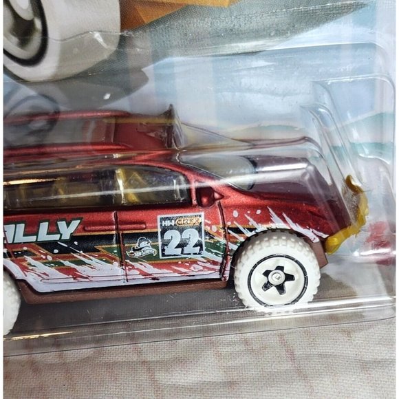 Chrysler Pacifica - Hot Wheels Holiday Mix 2022 - 1/5 Ice Rally Mattel Die-cast - Picture 13 of 16